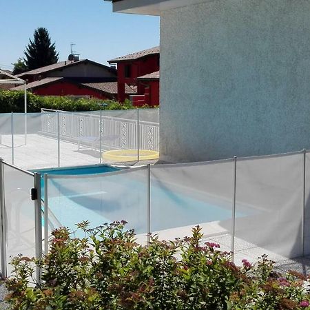 B&B Villa Monterosa Con Piscina Castronno Экстерьер фото