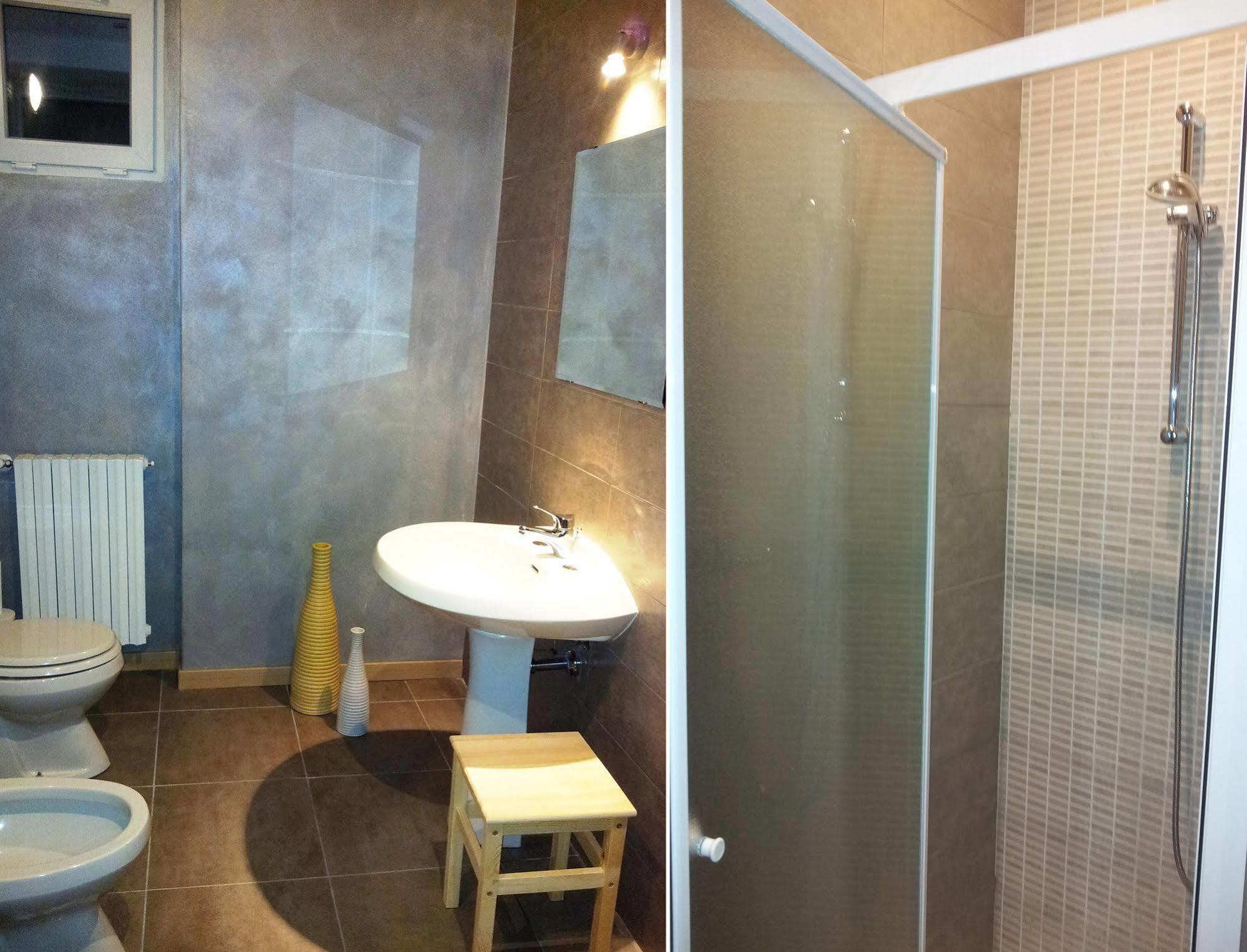 B&B Villa Monterosa Con Piscina Castronno Экстерьер фото