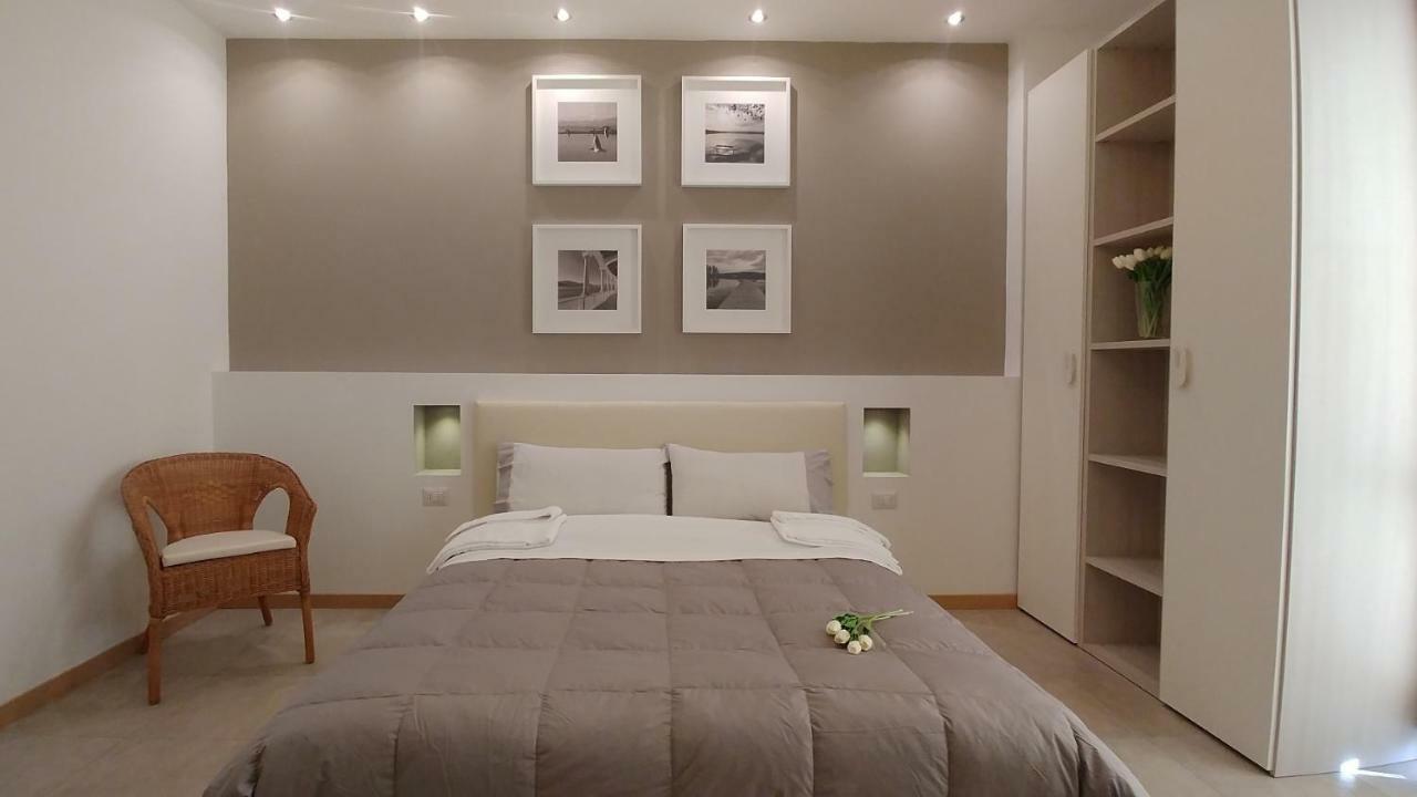 B&B Villa Monterosa Con Piscina Castronno Экстерьер фото