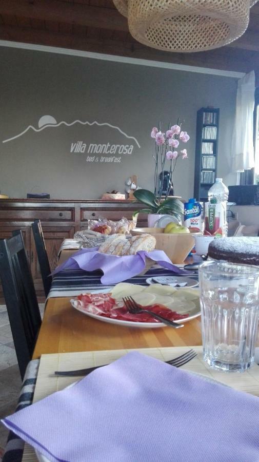 B&B Villa Monterosa Con Piscina Castronno Экстерьер фото