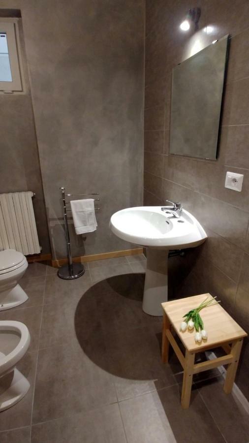B&B Villa Monterosa Con Piscina Castronno Экстерьер фото